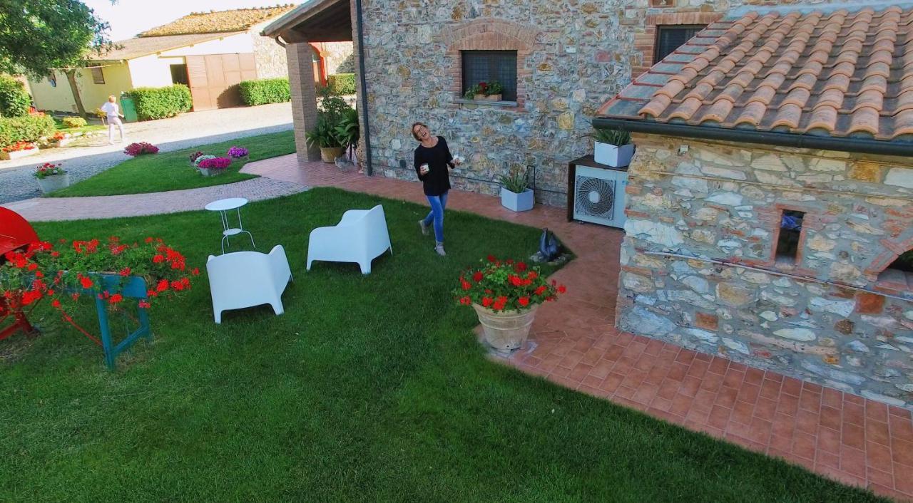 Agriturismo Il Cuscino Nel Pagliaio 캄필리아 마리티마 외부 사진